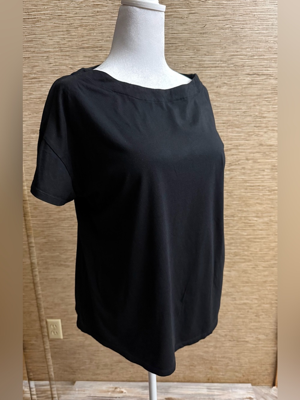 Boden T-Shirt Women’s Size 18 Black Solid Boat Neck Short Sleeve Cotton Modal